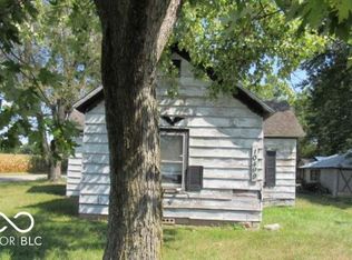 10499 N Baldwin St, Rosedale, IN 47874