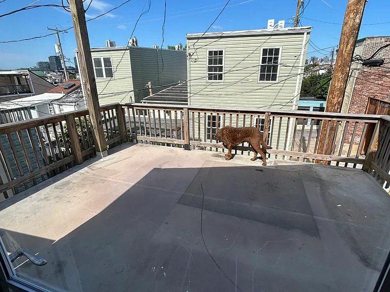 200 S Washington St — Photo 8