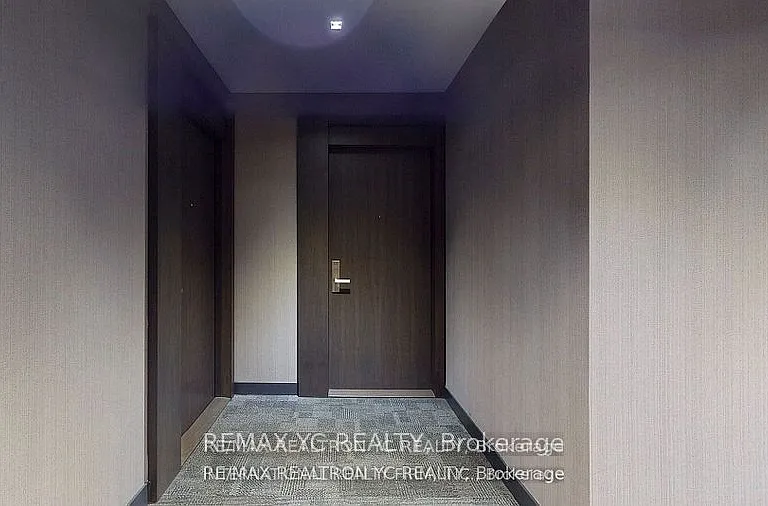 1 Yorkville Ave #710 — Photo 5