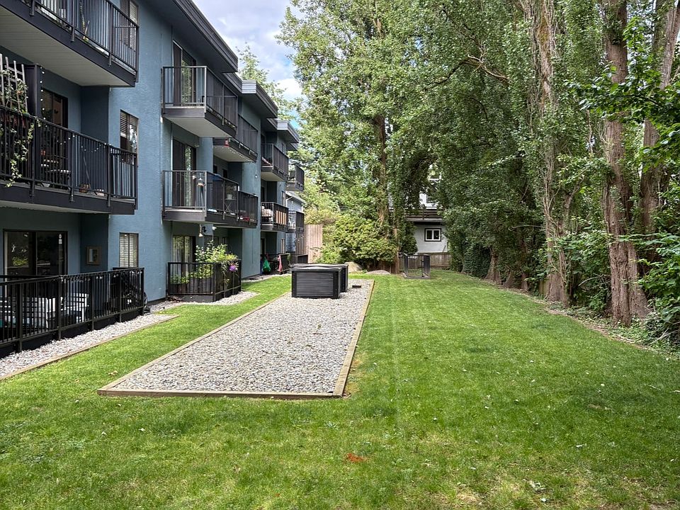 1st image of 2244 W 6th Ave