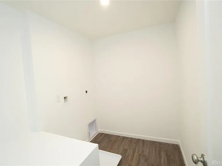 1500 Summerview Ln — Photo 24