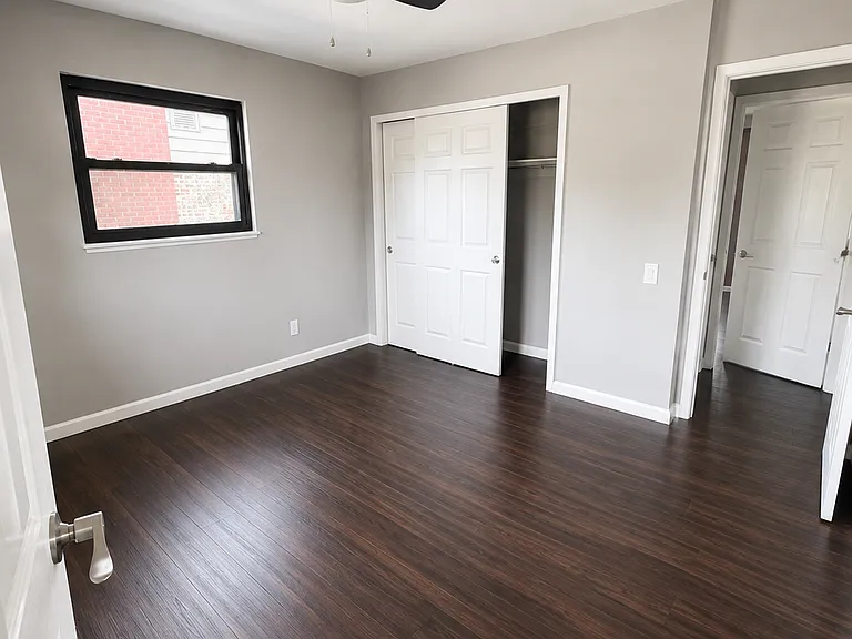 9843 Briarstone Dr — Photo 15