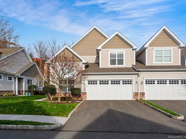 14 Briar Ridge Drive, Bethel, CT 06801