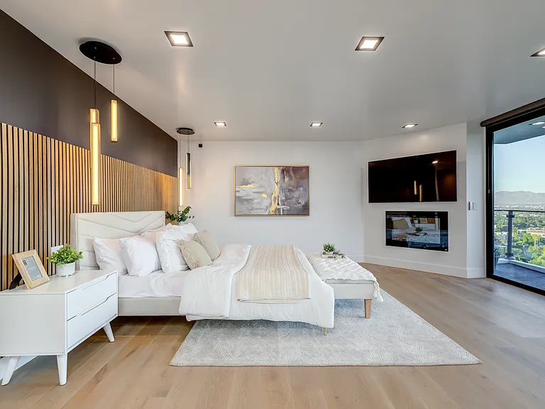 15125 Rayneta Dr — Photo 43