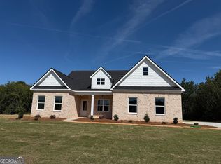 1212 White Oak Way, Griffin, GA