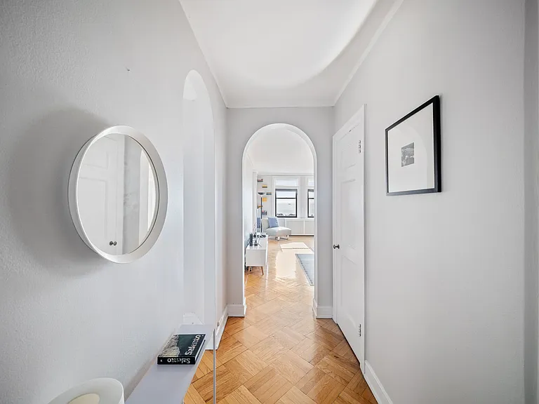 2000 N Lincoln Park West Pkwy #1310 — Photo 4