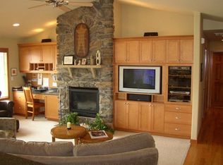 553 Wildrose Ln, Lynden, WA 98264