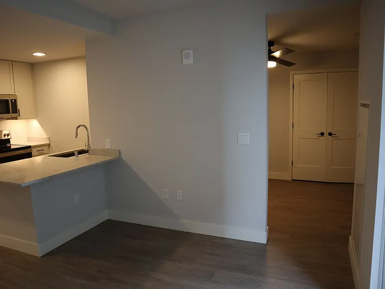 The Adria 179 W. Wilson St. — Photo 24