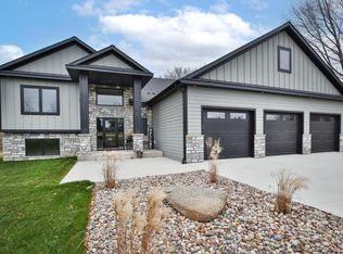 1218 Highway St N, Dodge Center, MN 55927