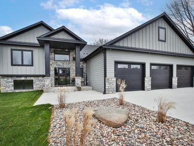 1218 Highway St N, Dodge Center, MN, 55927