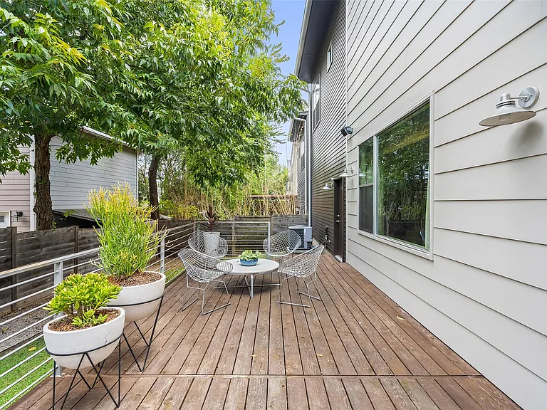 2105 Goodrich Ave #2 — Photo 38