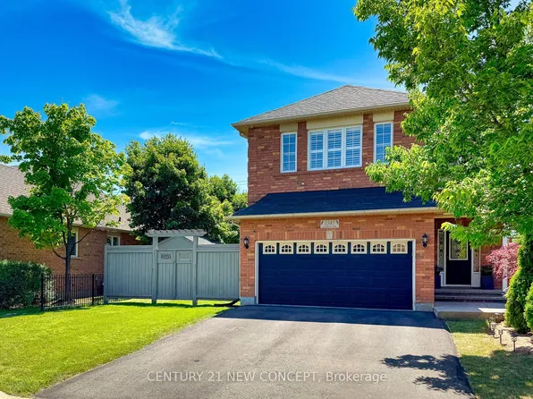 2587 Carberry Way, Oakville, ON L6M 4R8