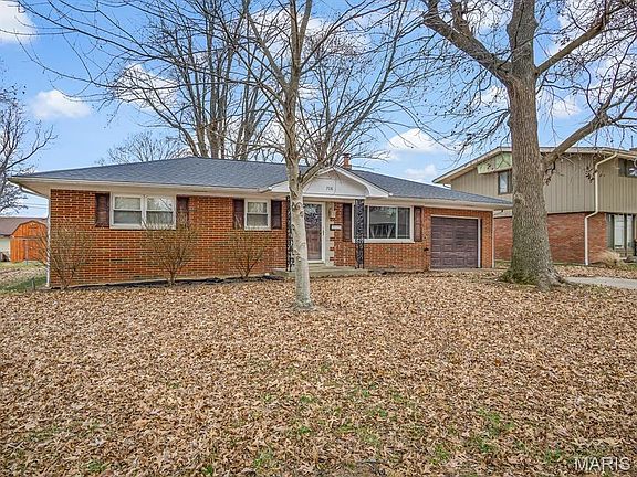 2nd image of 708 Meadow Dr