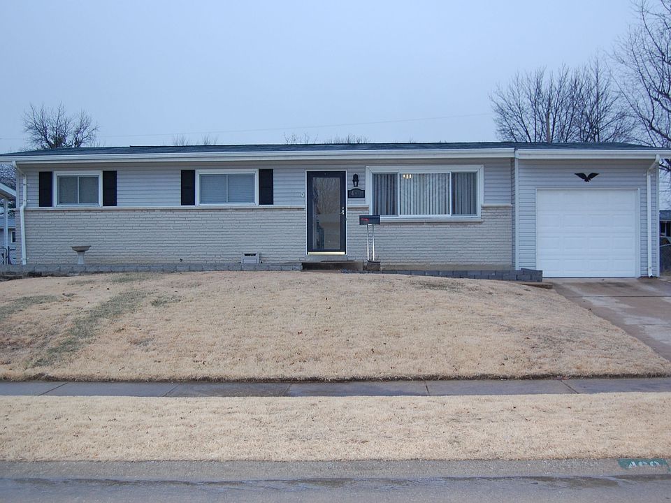 1st image of 460 Raven Ln