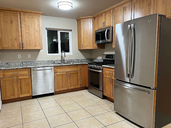 Refrigerator included