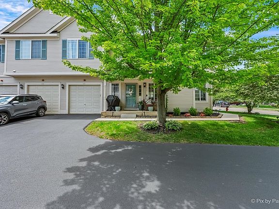 3rd image of 535 Fox Ridge Dr #535
