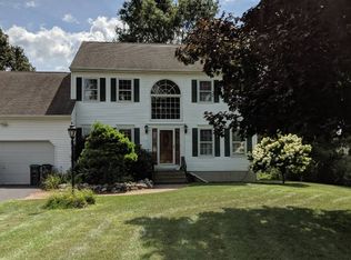 186 Brookwood Rd, Waterford, NY 12188