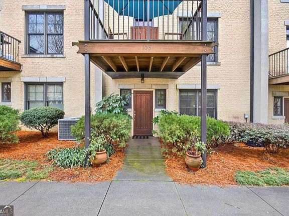 5th image of 108 Knob Hills Cir