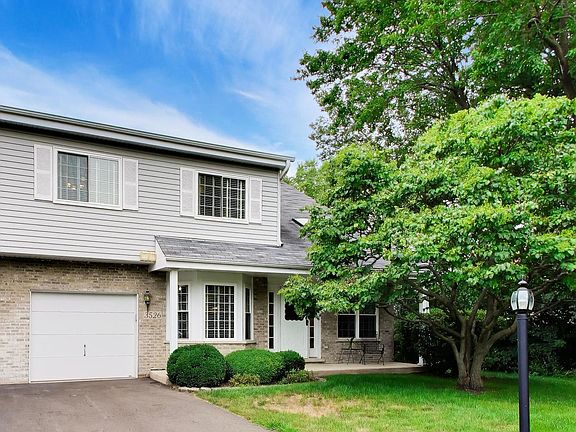 2nd image of 3526 Frontenac Ct