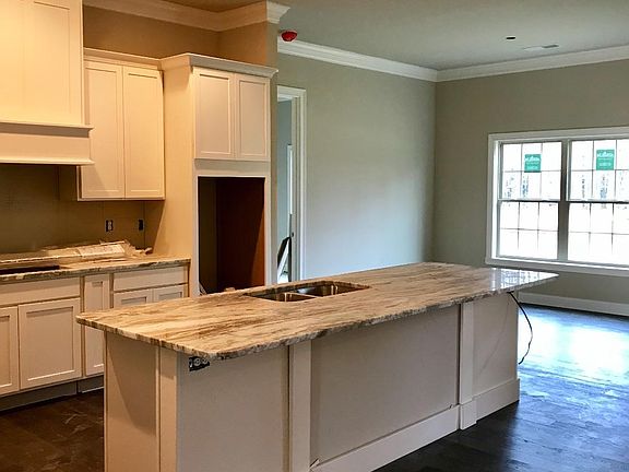 5th image of 3829 Branham Park