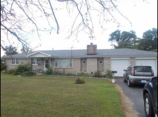 301 Gentry Ln, Mount Washington, KY 40047