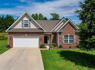 1652 Beleek Ridge Ln, Clover, SC 29710