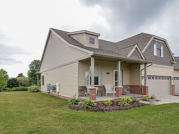 2nd image of 246 Victoria Dr