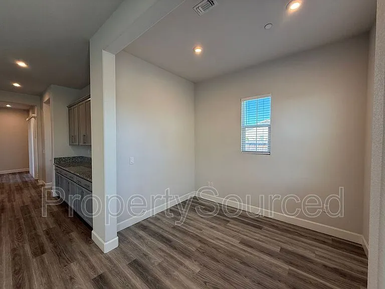 614 Madrone St — Photo 23