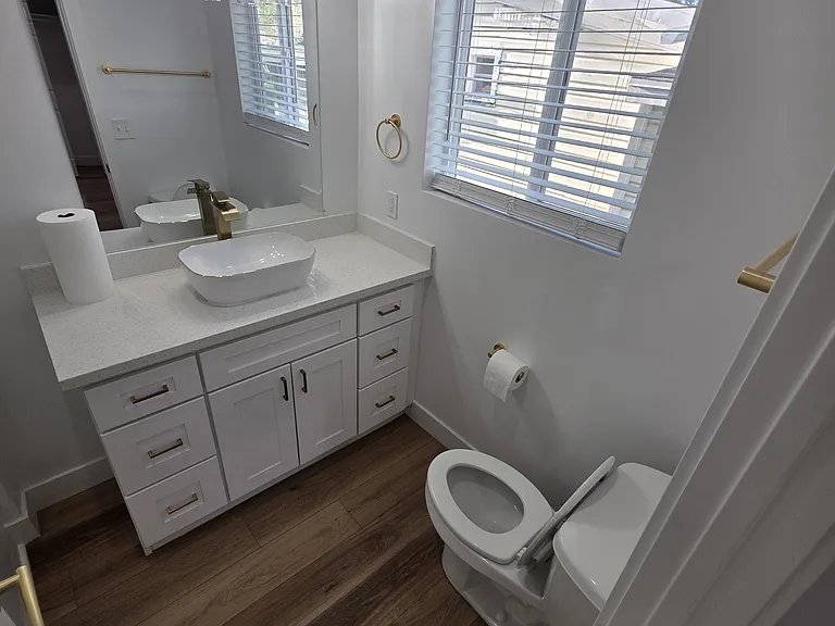 2736 Grant Ave — Photo 20