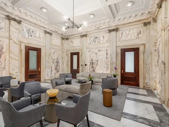 108 Leonard Street image 13 of 19