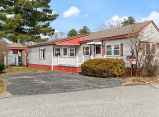 5 E St, Merrimac, MA 01860