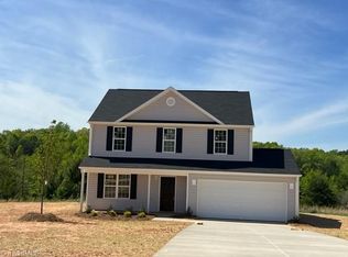 125 Equestrian Trl, Madison, NC 27025