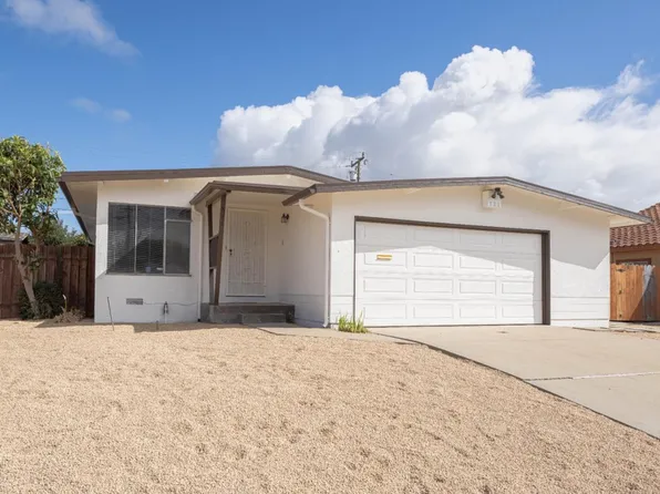 847 Meadow Dr, Salinas, CA 93905