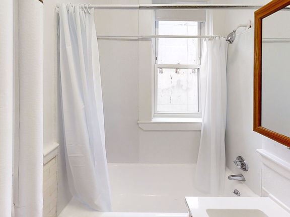5th image of 1187 Boylston St #34