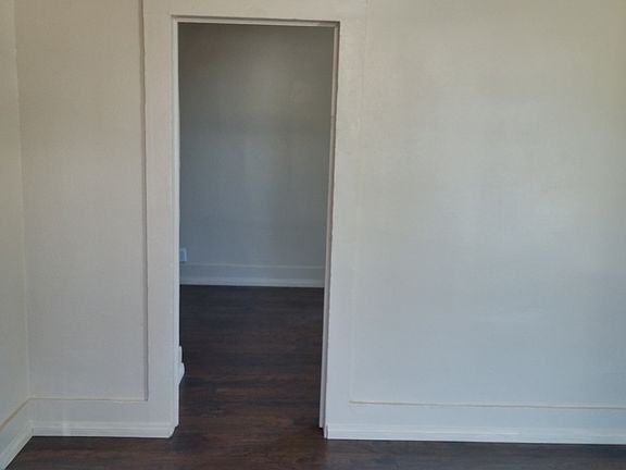4th image of 123 J St