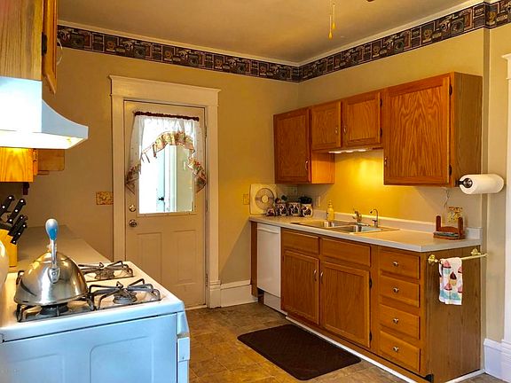 Kitchen and entrance to back porch