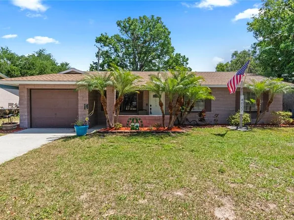 4027 Truman Dr, Seffner, FL 33584