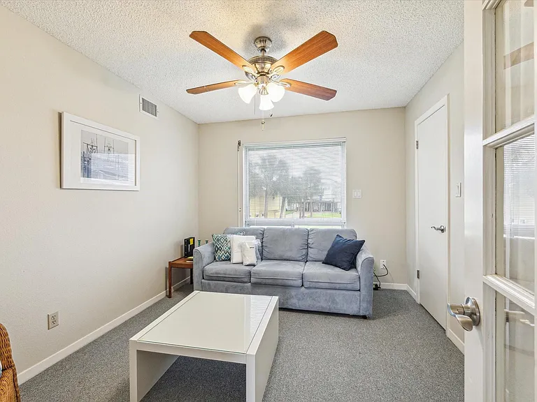 4107 Long Tom Ct — Photo 5