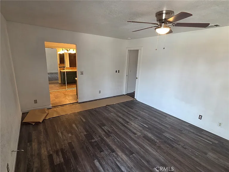 19145 Tomahawk Rd — Photo 21