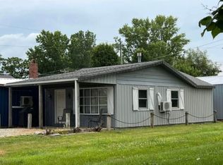 2402 I St, Bedford, IN 47421