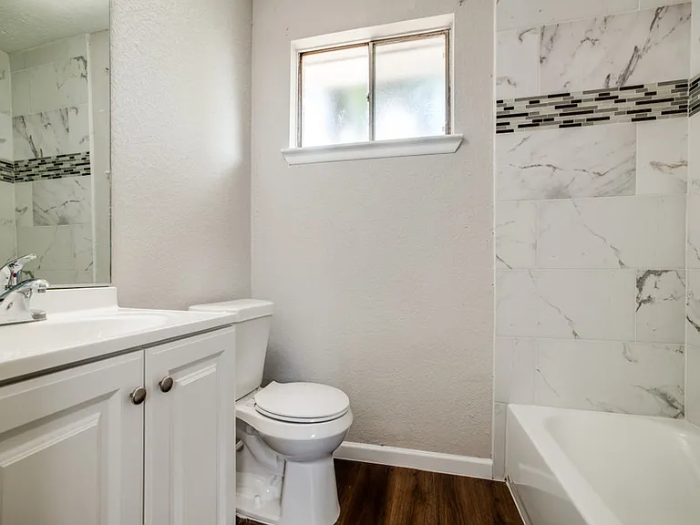 287 Eldon St #1 — Photo 22