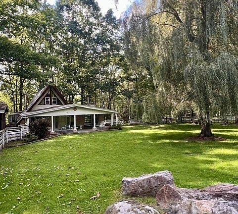 2nd image of 151 Kings Mountain Rd