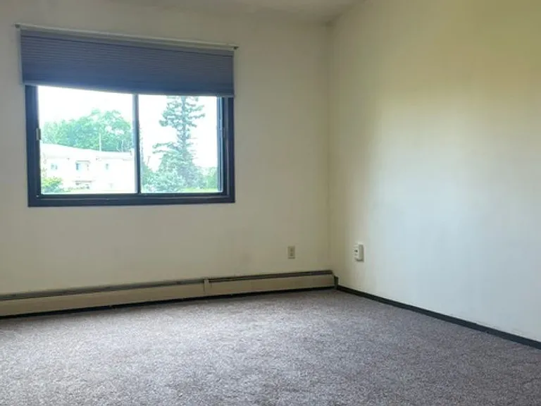 11711 W Brown Deer Rd — Photo 5