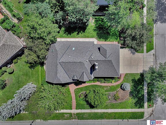 5th image of 830 Cambrian Ct