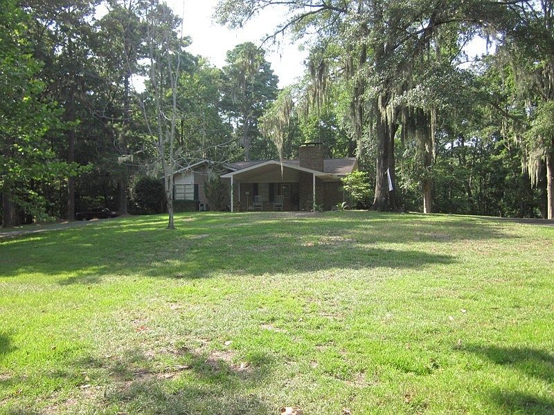 1st image of 121 Beechwood Ln