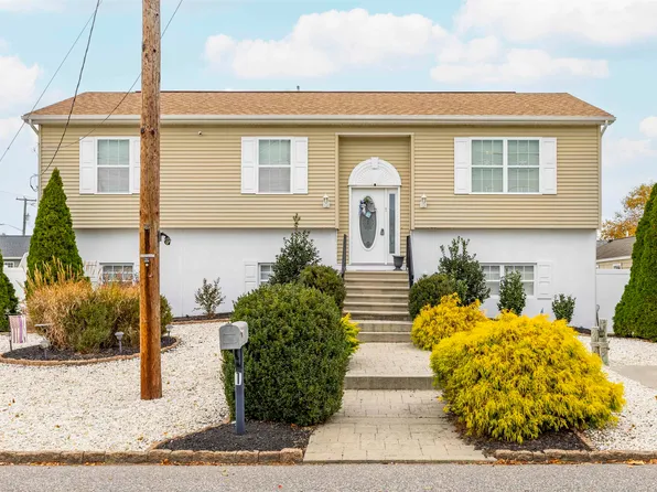 1 Vermont Ave, Villas, NJ 08251