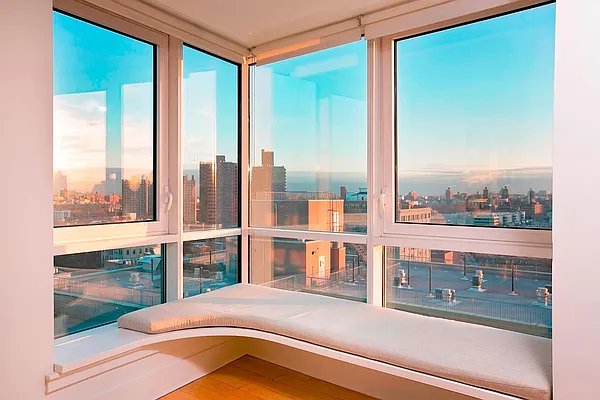 Rented by Keller Williams NYC | media 15