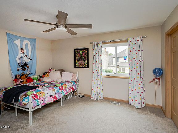 4th image of 3005 Albon Rd