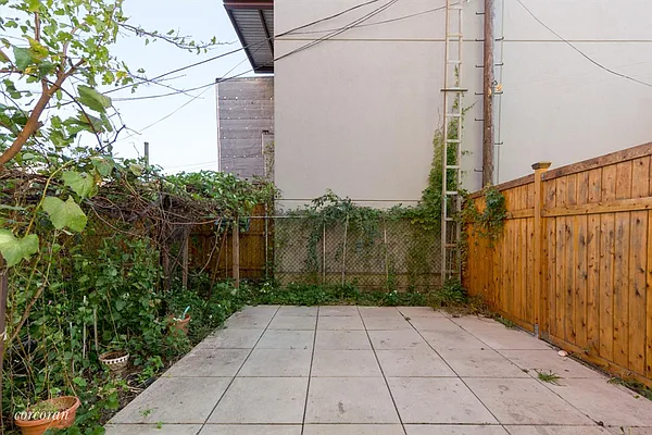 Rented by Corcoran | media 12