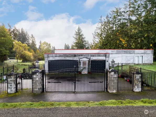 4806 57th Street Court E, Tacoma, WA 98443
